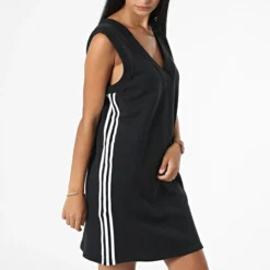 Adidas Originals Robe Sweat Femme HM2134 Noir -Promos Sublisane Magasin adidas 329837 HM2134 20220811T155211 03