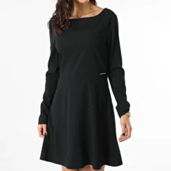 Calvin Klein Robe Femme 7691 Noir 8 Calvin Klein Robe Femme 7691 Noir -Promos Sublisane Magasin calvin klein 297644 J20J217691 BEH 20220114T145640 03