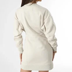 Calvin Klein Robe Sweat Crewneck Femme 1637 Beige -Promos Sublisane Magasin calvin klein 371344 J20J221637 ACF 20230524T140157 04
