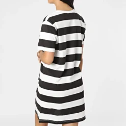 ONLY Robe Tee Shirt Femme June Stripe Noir Blanc -Promos Sublisane Magasin only 315774 15252599 BLACK CLOUD DANCER 20220429T161347 04
