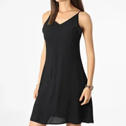 ONLY Robe Débardeur Femme Nova Life Noir 8 ONLY Robe Débardeur Femme Nova Life Noir -Promos Sublisane Magasin only 318234 15264560 BLACK 20220518T150819 03