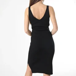 ONLY Robe Pull Femme Lina Noir 9 ONLY Robe Pull Femme Lina Noir -Promos Sublisane Magasin only 357049 15286410 BLACK 20230208T154356 04